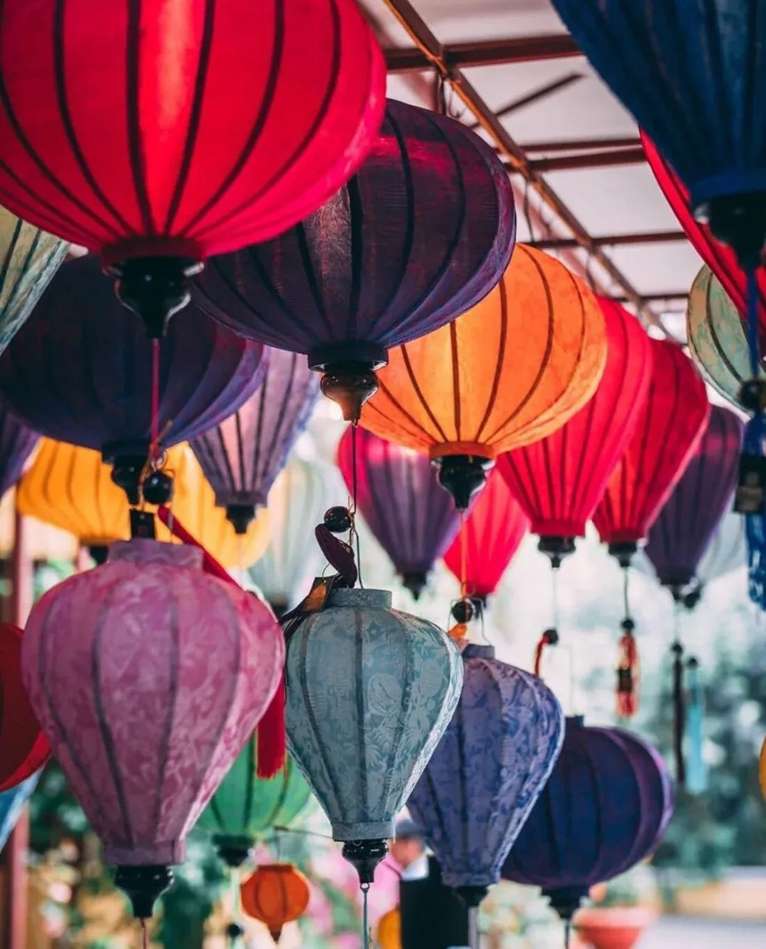 Set of 8 Hoi An Bamboo Silk Lanterns 35cm, Mixed Colors, Waterproof Outdoor Decoration