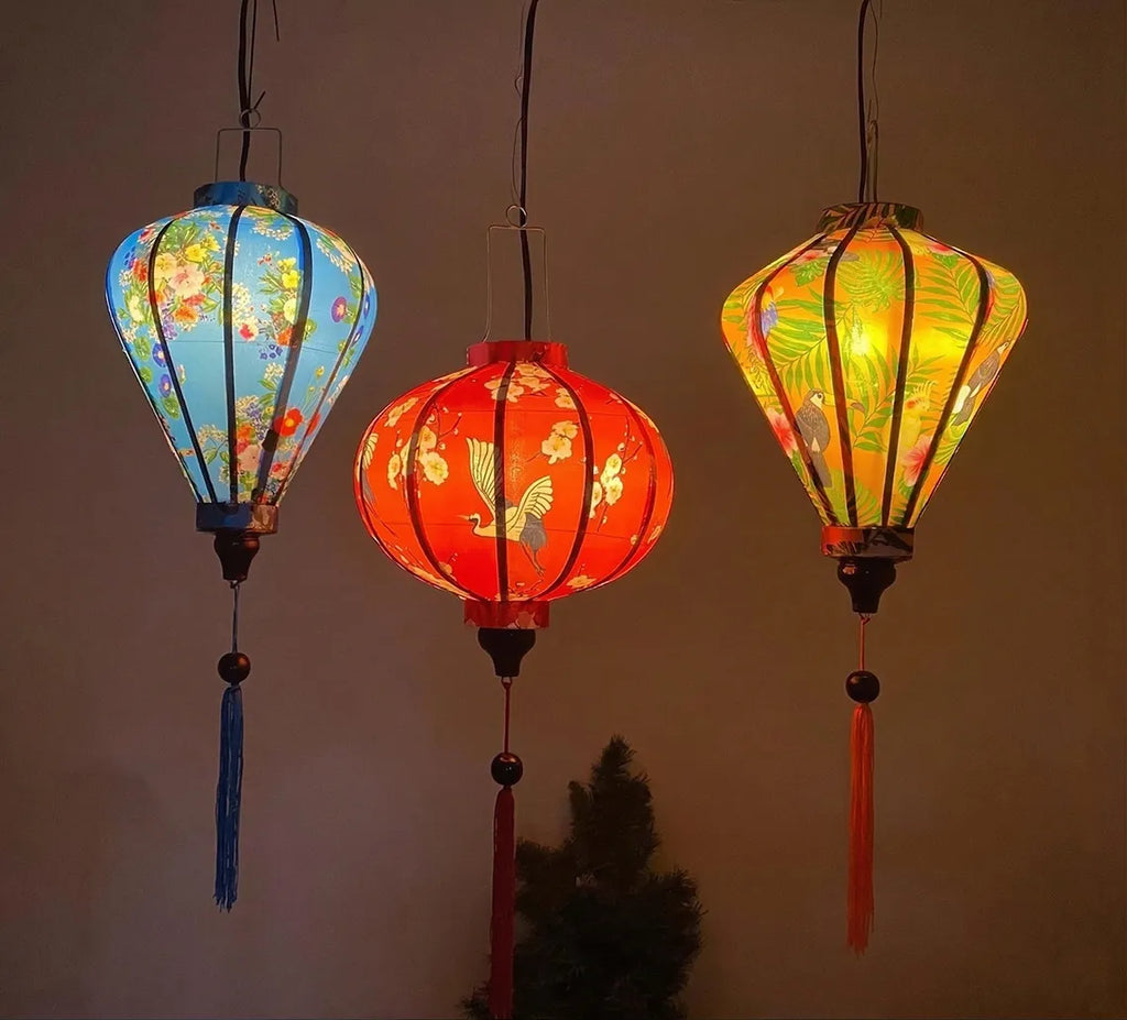 Set of 3 Hoi An Waterproof Lanterns 35cm, Wedding & Patio Decoration, Outdoor Hanging Decor