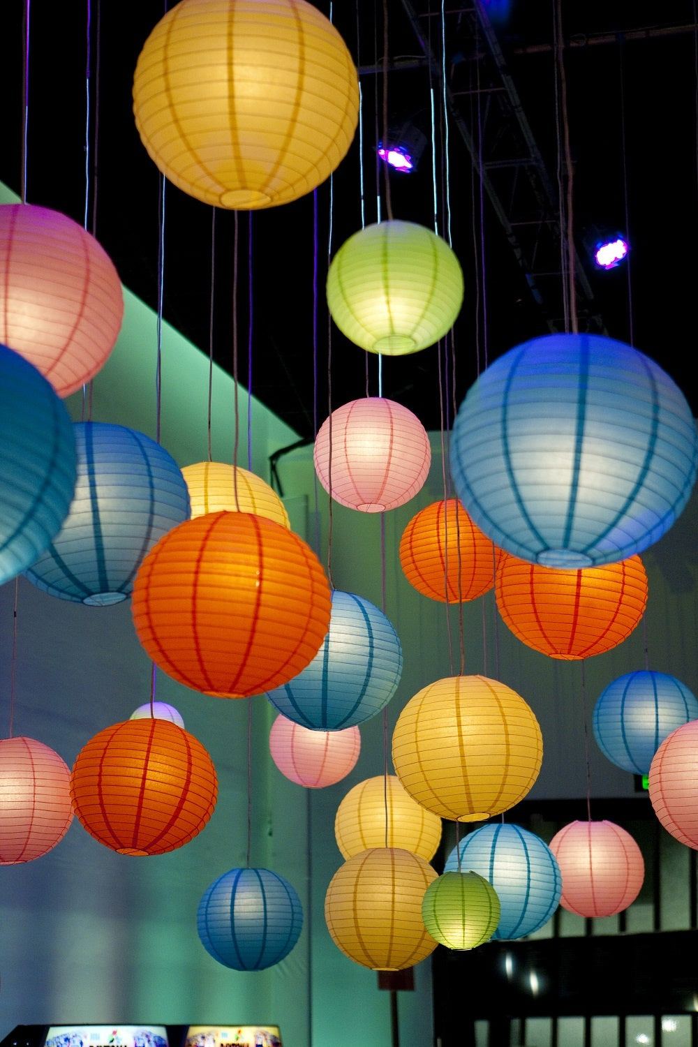 20cm Multi Color Paper Lanterns Set, Suitable For Wedding, Birthday, Yard, House Warming Party & Decoration